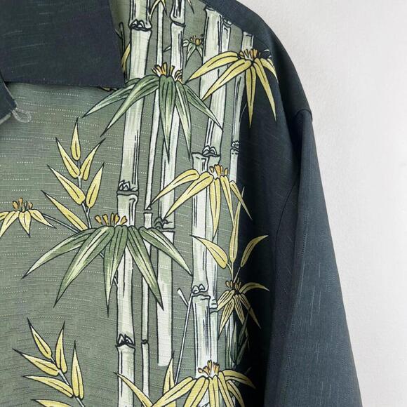 Tommy Bahama Silk Shirt Mens L Bamboo Print Green Black Button Up Camp Hawaiian - Picture 6 of 6